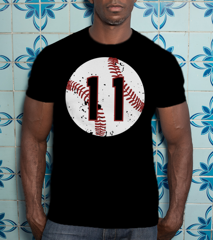 Vintage Baseball Number 11 Cool Softball Circle T-Shirt