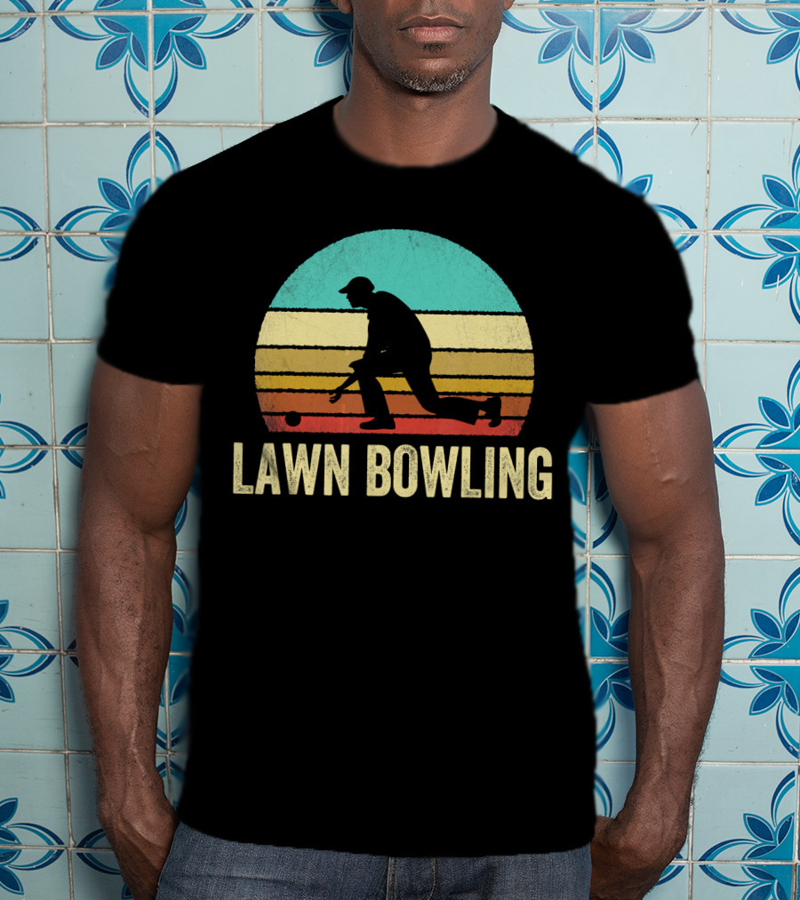 Vintage Lawn Bowling Silhouette At Sunset T-Shirt