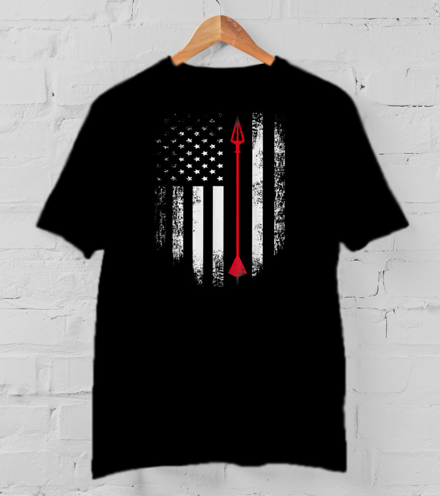 USA Vintage Archery Arrow American Flag T-Shirt