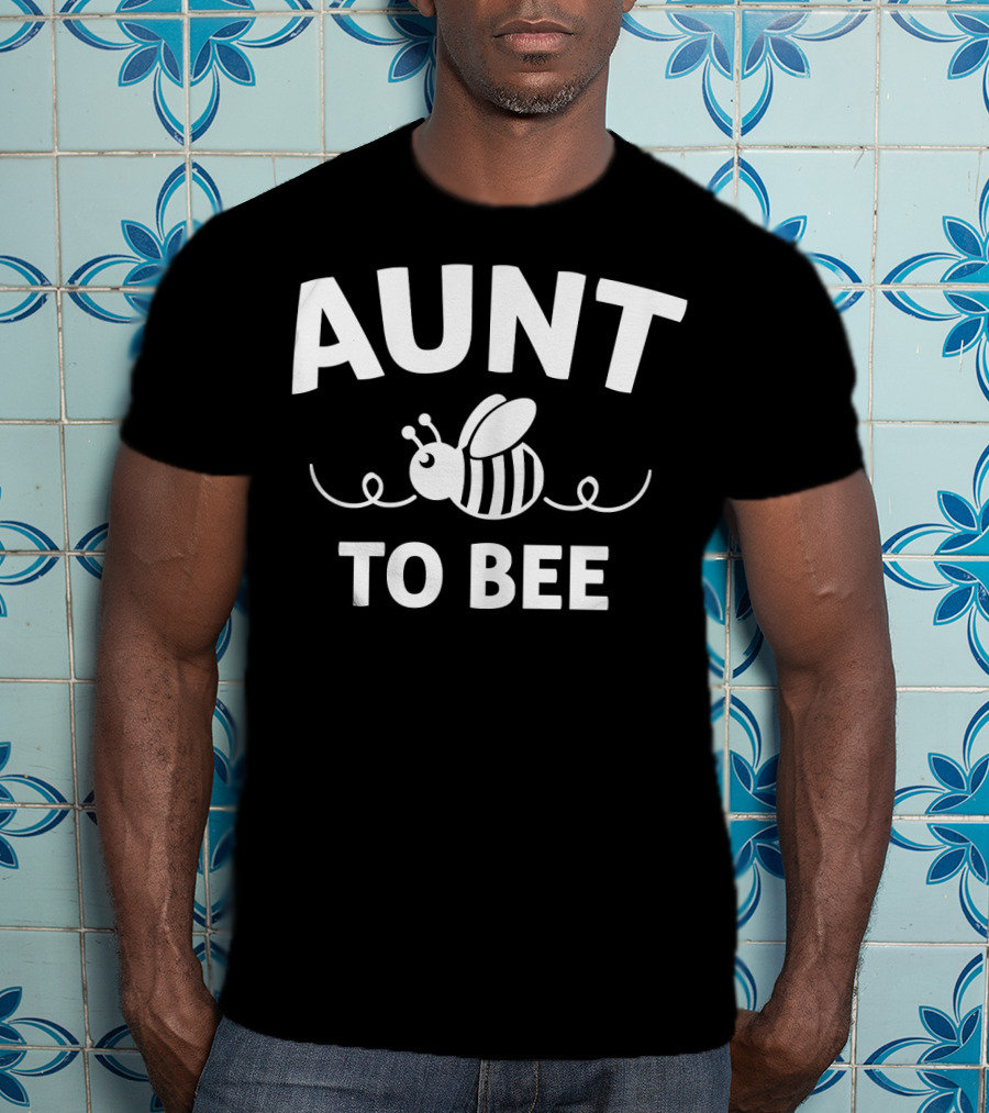 Aunt To Bee Cute New Aunt BEEcoming T-Shirt