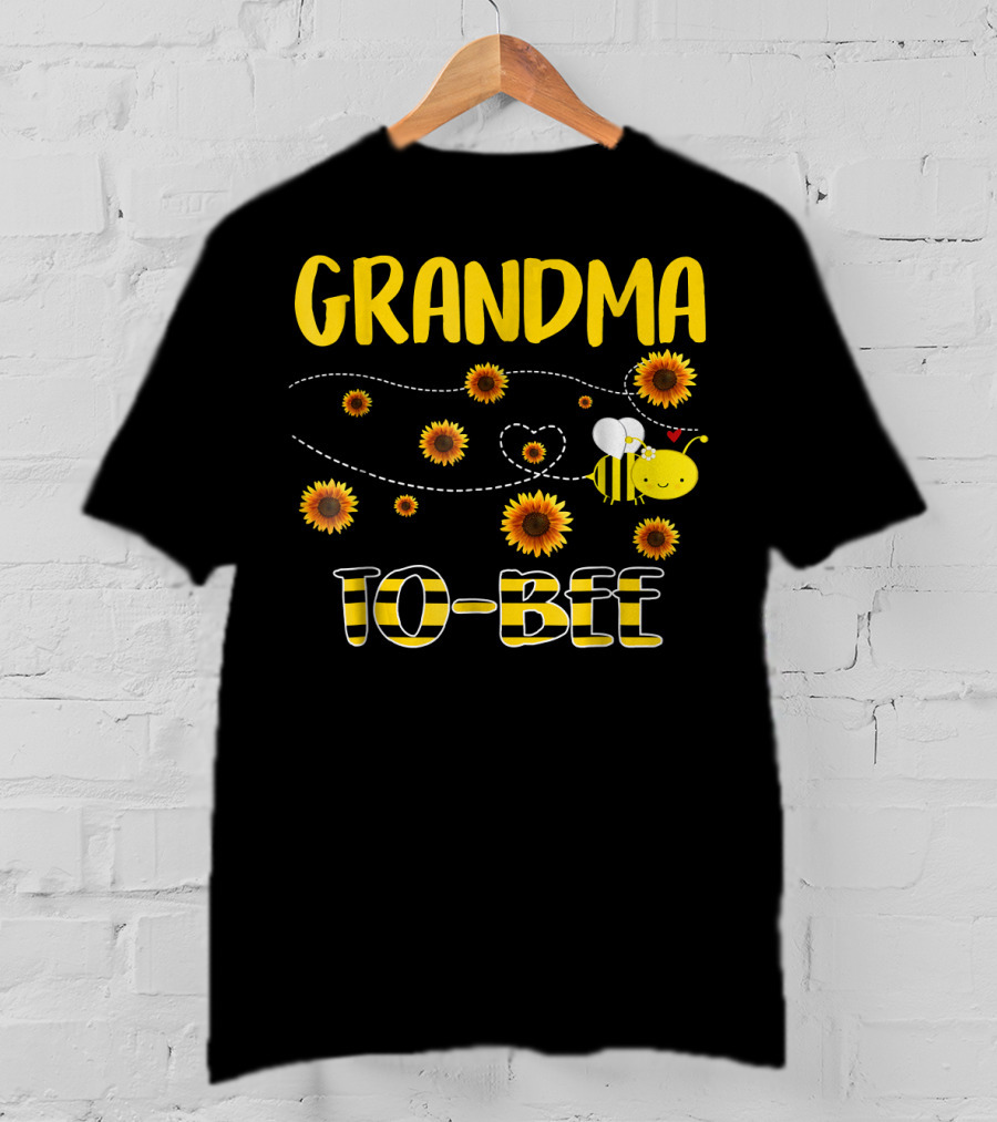 GRANDMA TO BEE Sunflowers And Bee T-Shirt