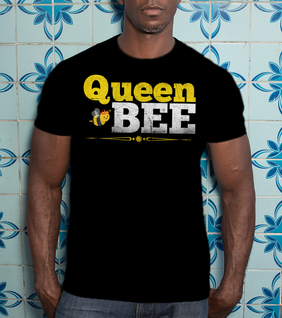 Queen Bee With Crown Boss Lady T-Shirt