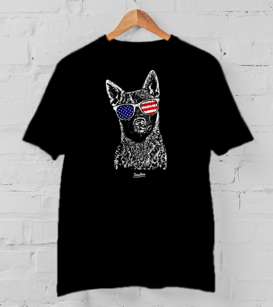 Australian Cattle Dog American Flag Sunglasses TeeHive T-Shirt
