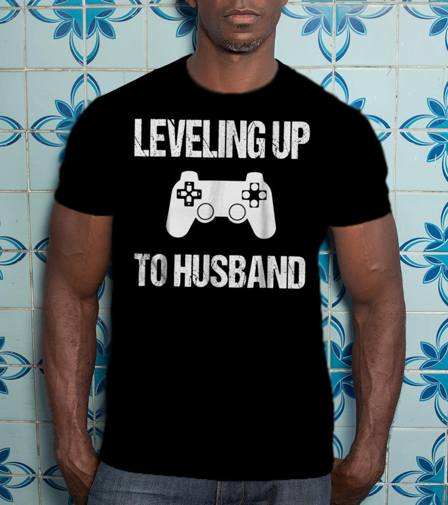 Leveling Up To Husband Engaged Gamer Controller T-Shirt