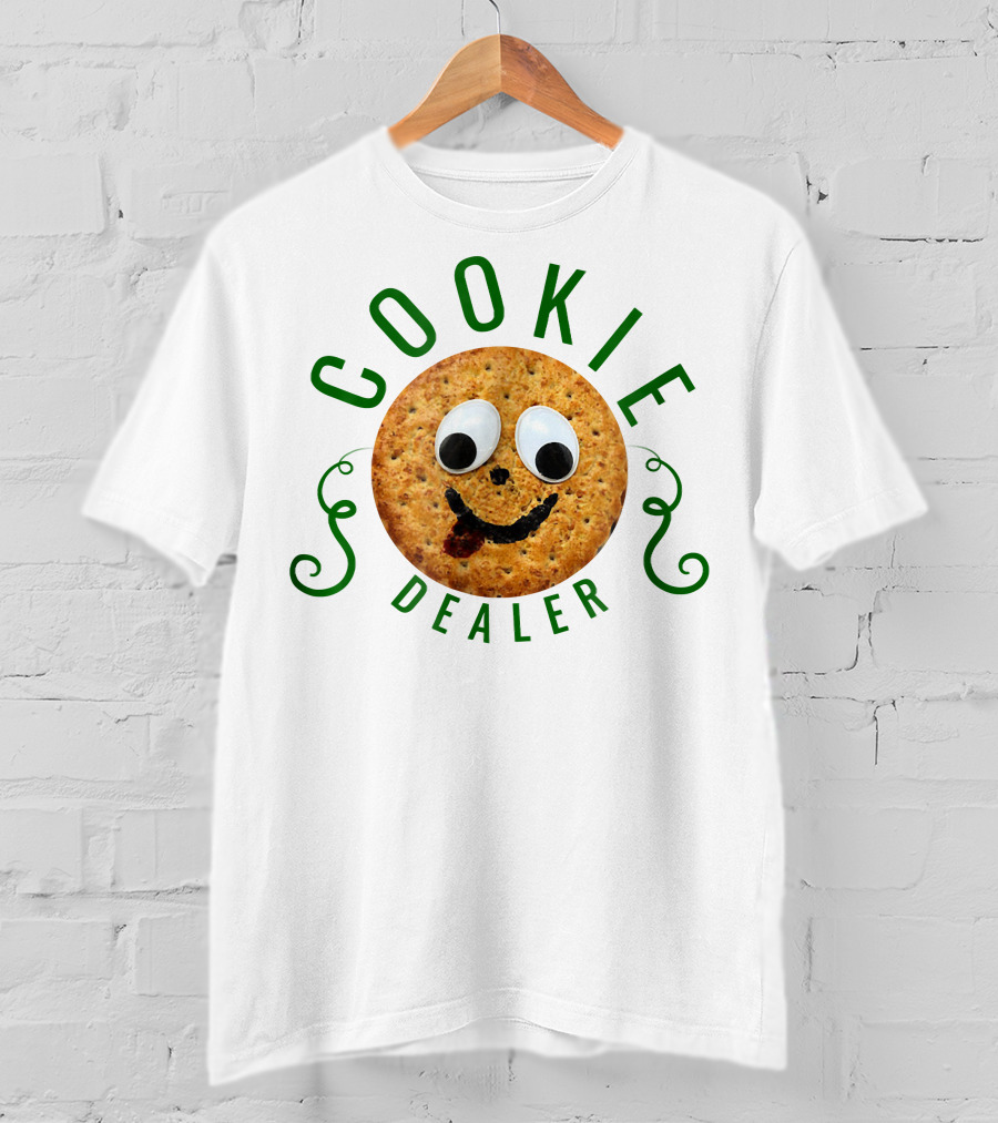 Cookie Dealer Smiling Biscuit Face T-Shirt