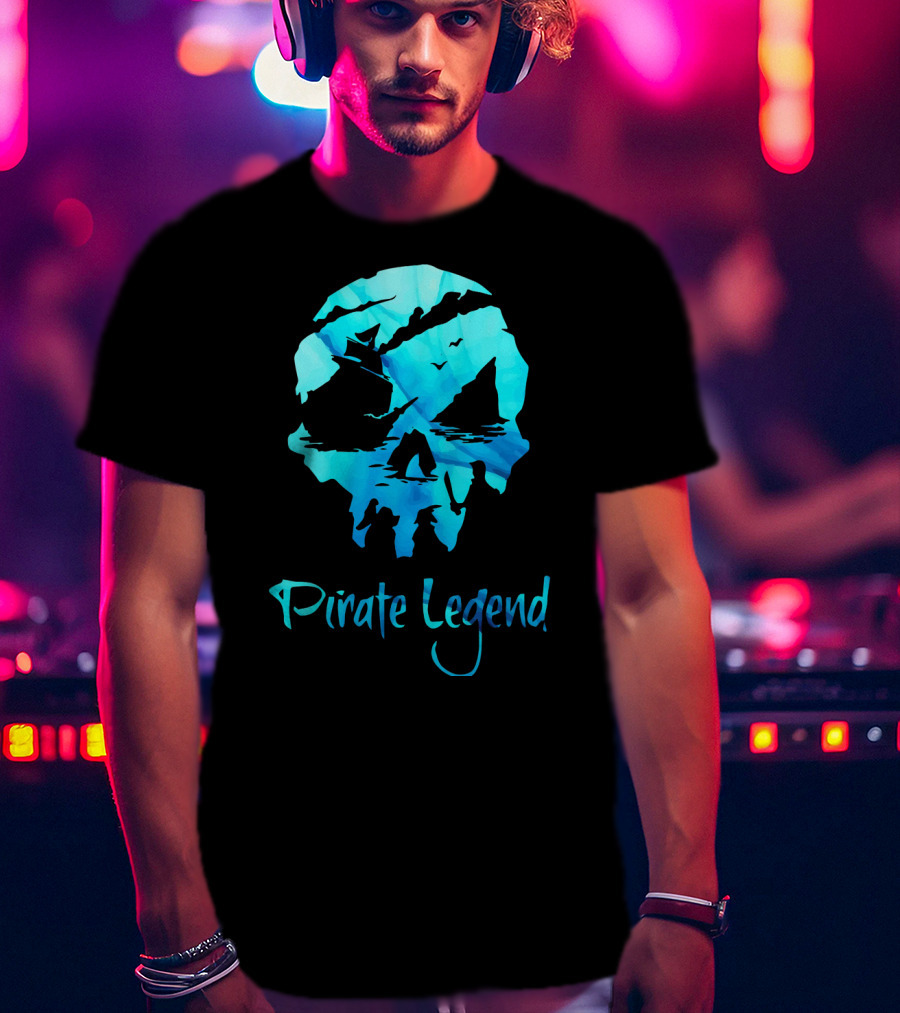 Pirate Legend Skull With Blue Ocean T-Shirt
