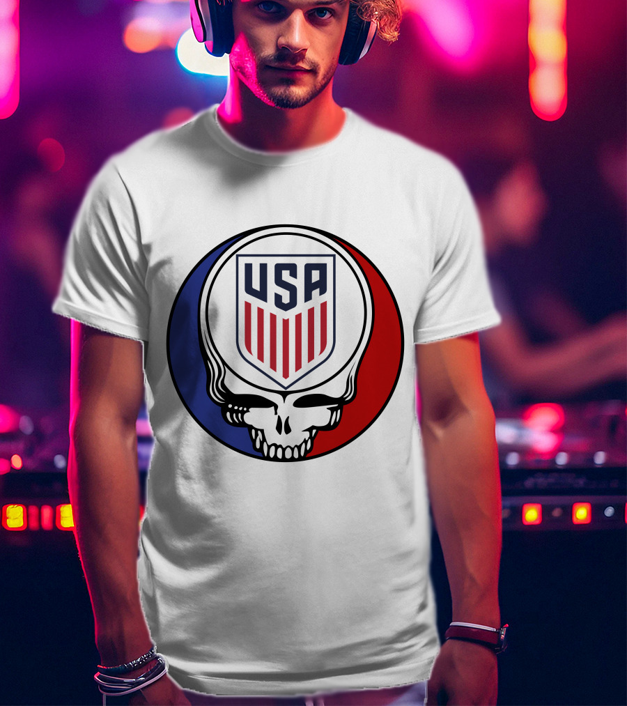USA Soccer Grateful Dead Skull Logo Red Blue Badge T-Shirt