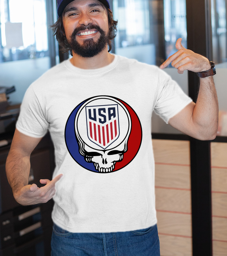 USA Soccer Grateful Dead Skull Logo Red Blue Badge T-Shirt