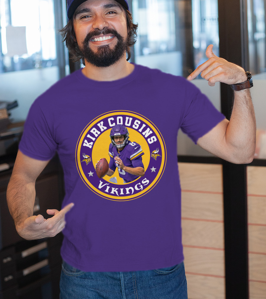 Kirk Cousins Minnesota Vikings Football Quarterback NFL Logo Circle T-Shirt