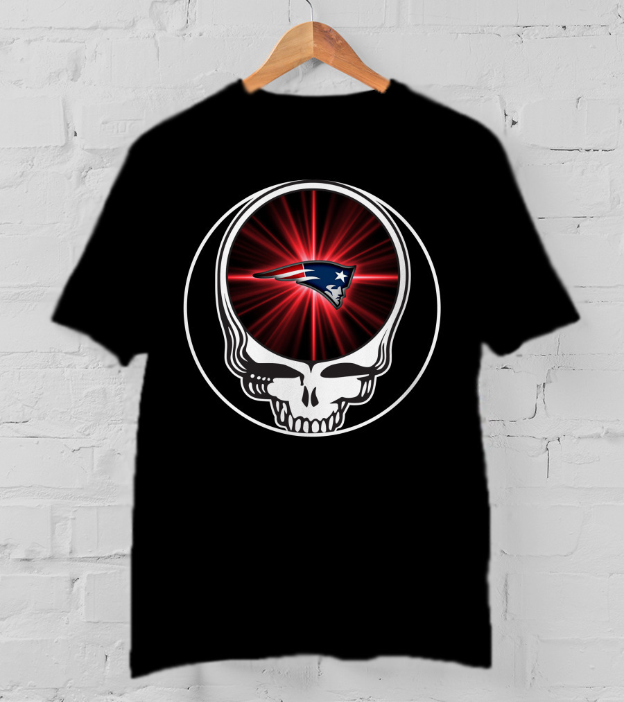 New England Patriots Skull Radiant T-Shirt