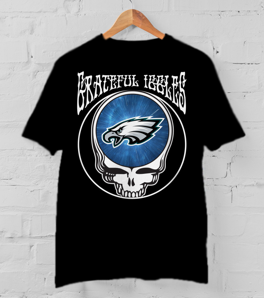 Grateful Iggles Eagle Skull Badge T-Shirt