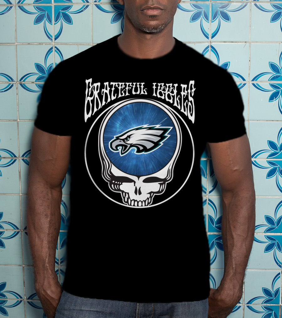 Grateful Iggles Eagle Skull Badge T-Shirt