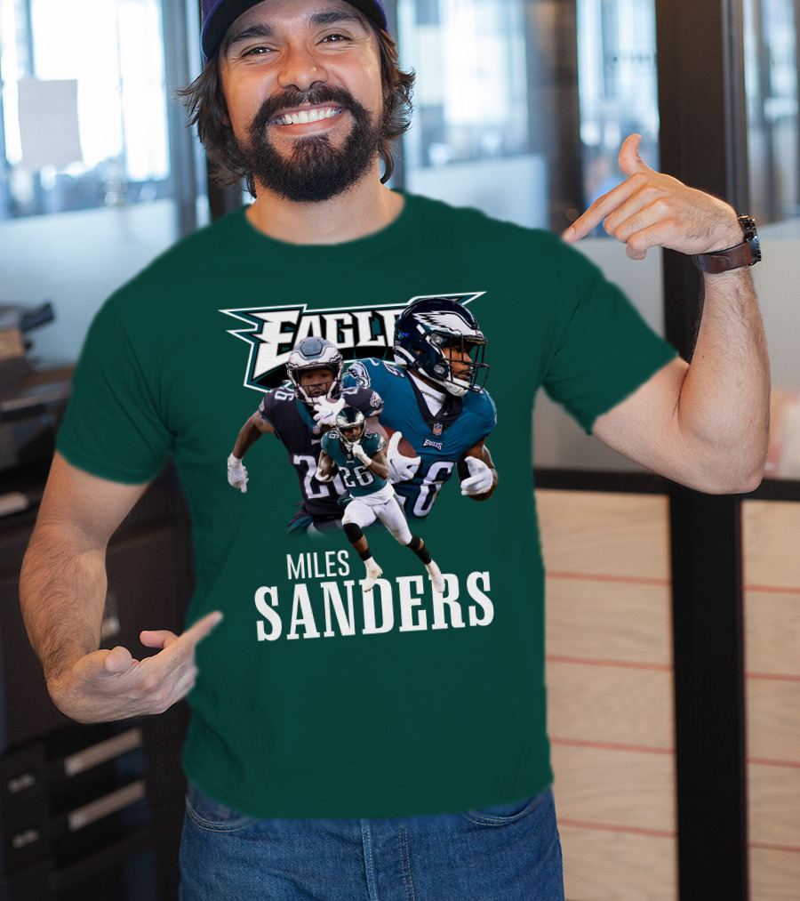 Eagles MS26 Running Back Action Play T-Shirt