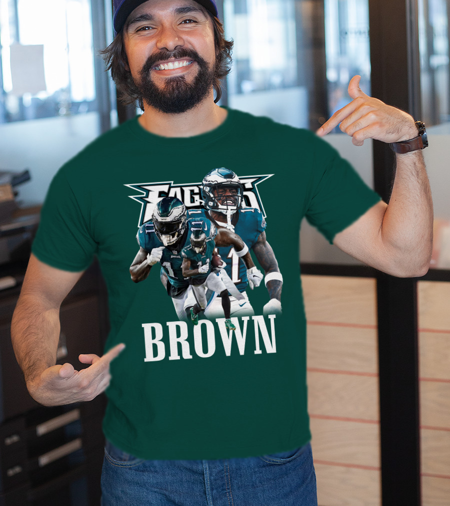 Philadelphia Eagles AJB11 Football Action Collage T-Shirt