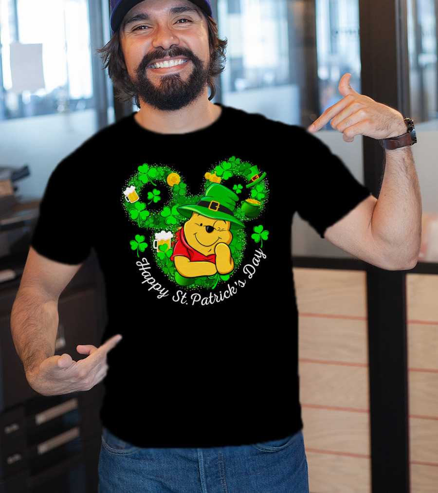 Happy St. Patrick's Day Pooh Shamrocks And Green Hat T-Shirt