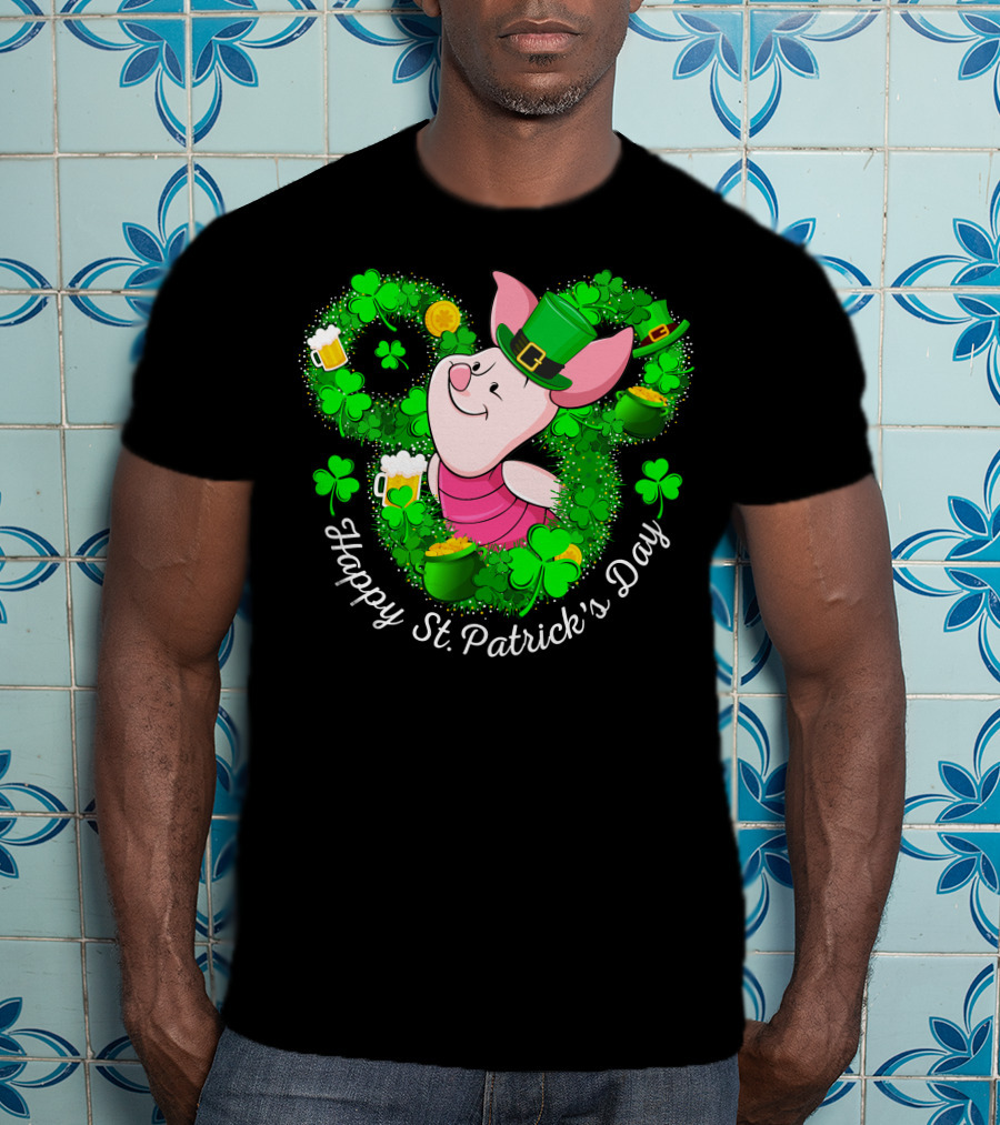 Happy St. Patrick's Day Piglet Shamrocks And Beer T-Shirt
