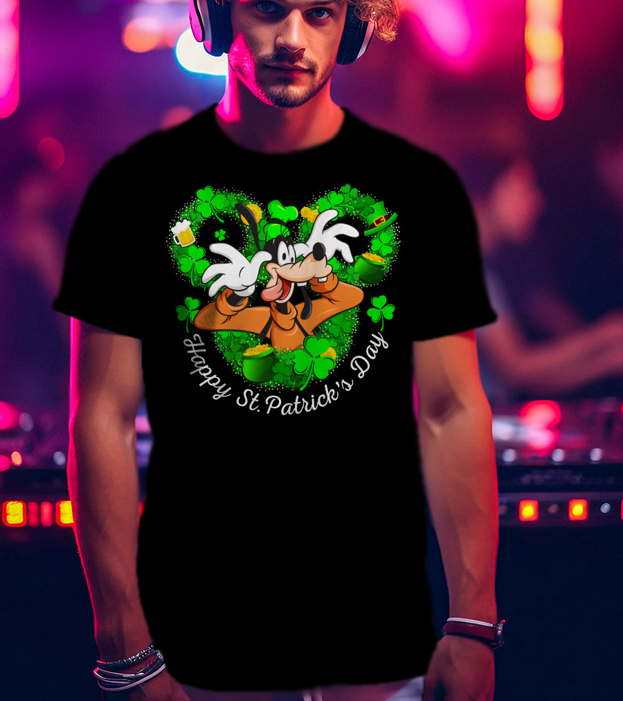 Goofy Happy St. Patrick's Day Shamrock Beer Mug Pot Of Gold T-Shirt