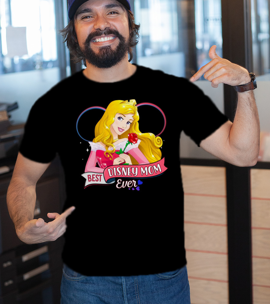 Best Disney Mom Ever Aurora Princess Holding Red Rose T-Shirt