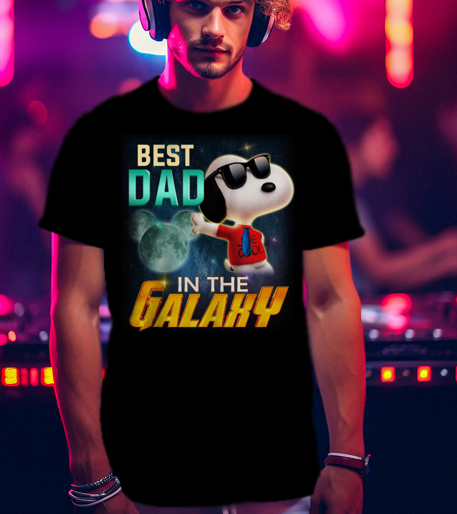 Best Dad IN The Galaxy Snoopy E Cool T-Shirt