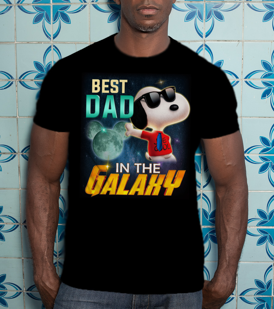 Best Dad IN The Galaxy Snoopy E Cool T-Shirt