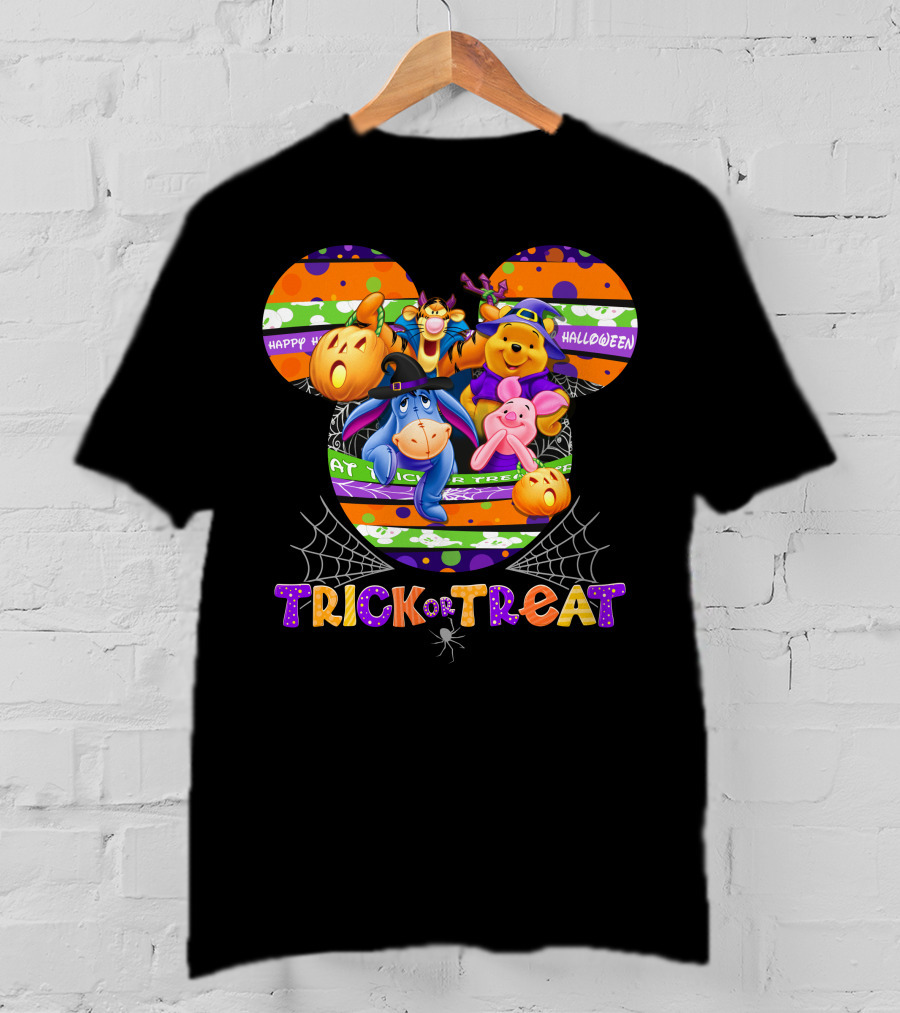 Trick Or Treat Halloween Winnie The Pooh Tigger Eeyore Piglet Disney T-Shirt