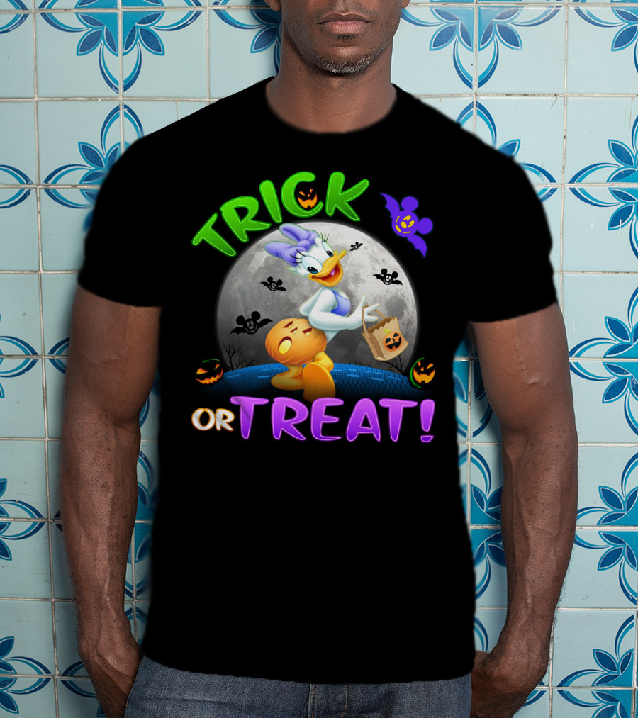 Trick Or Treat Daisy Duck Halloween Moon Bat Pumpkins T-Shirt