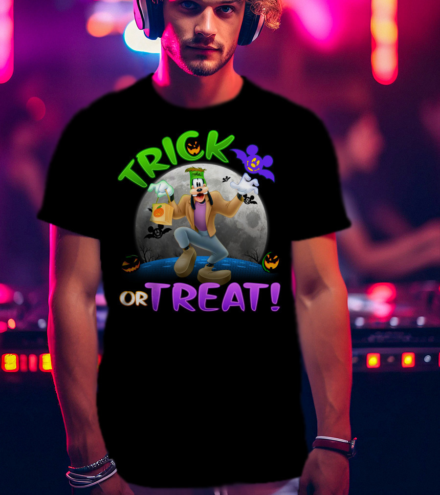 Trick Or Treat Goofy Halloween Moon Bat Pumpkin T-Shirt