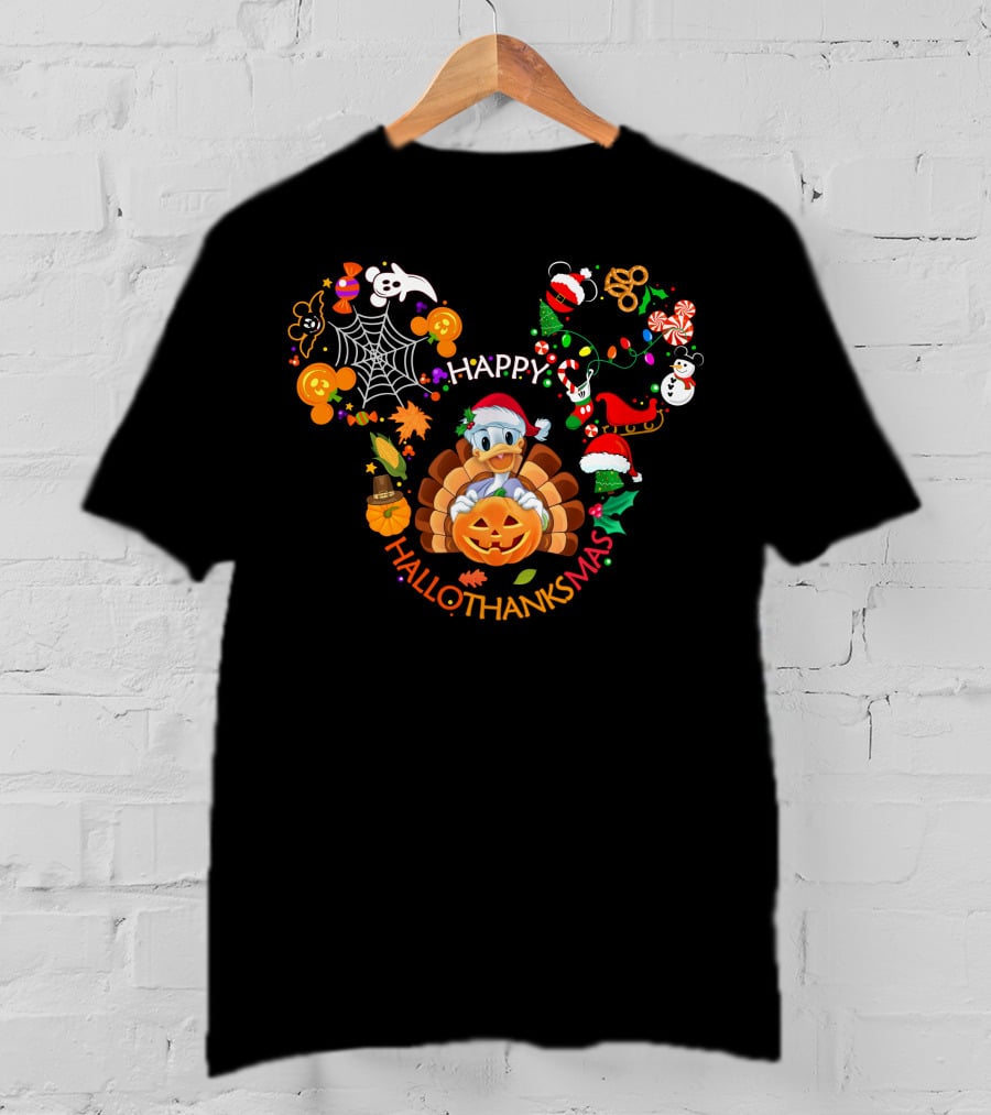 Happy Hallothanksmas Daisy D Disney Turkey Pumpkin Santa Hat T-Shirt