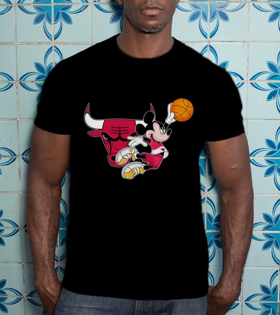Mickey Chicago Bulls Basketball T-Shirt