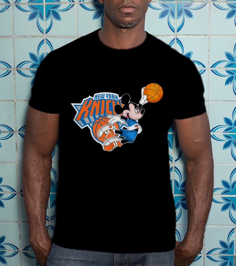 New York Knicks Mickey Basketball T-Shirt