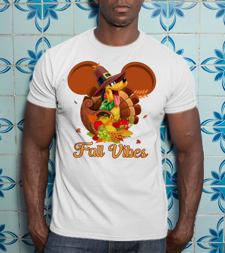 Pluto Fall Vibes Thanksgiving Cornucopia And Autumn Leaves T-Shirt