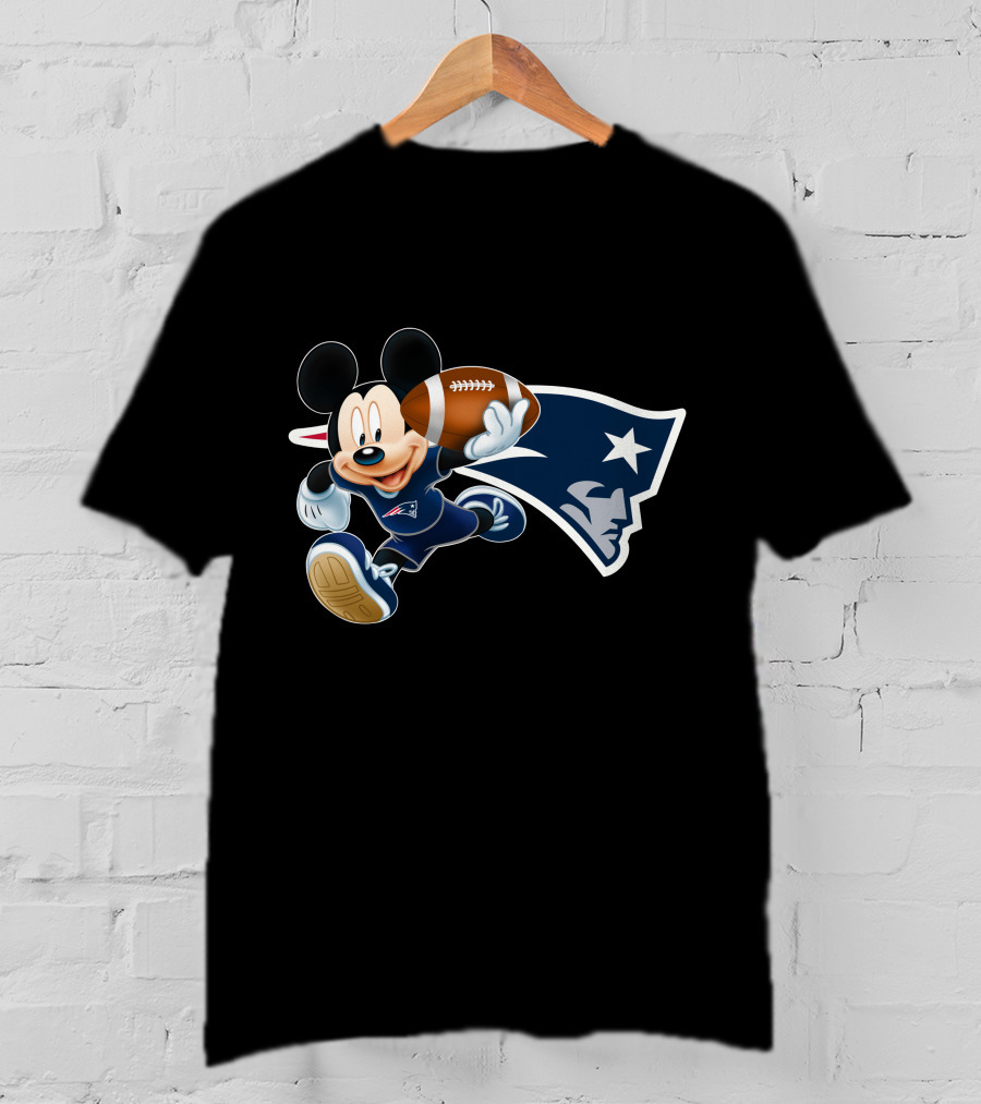 Mickey Mouse New England Patriots Football Character T-Shirt