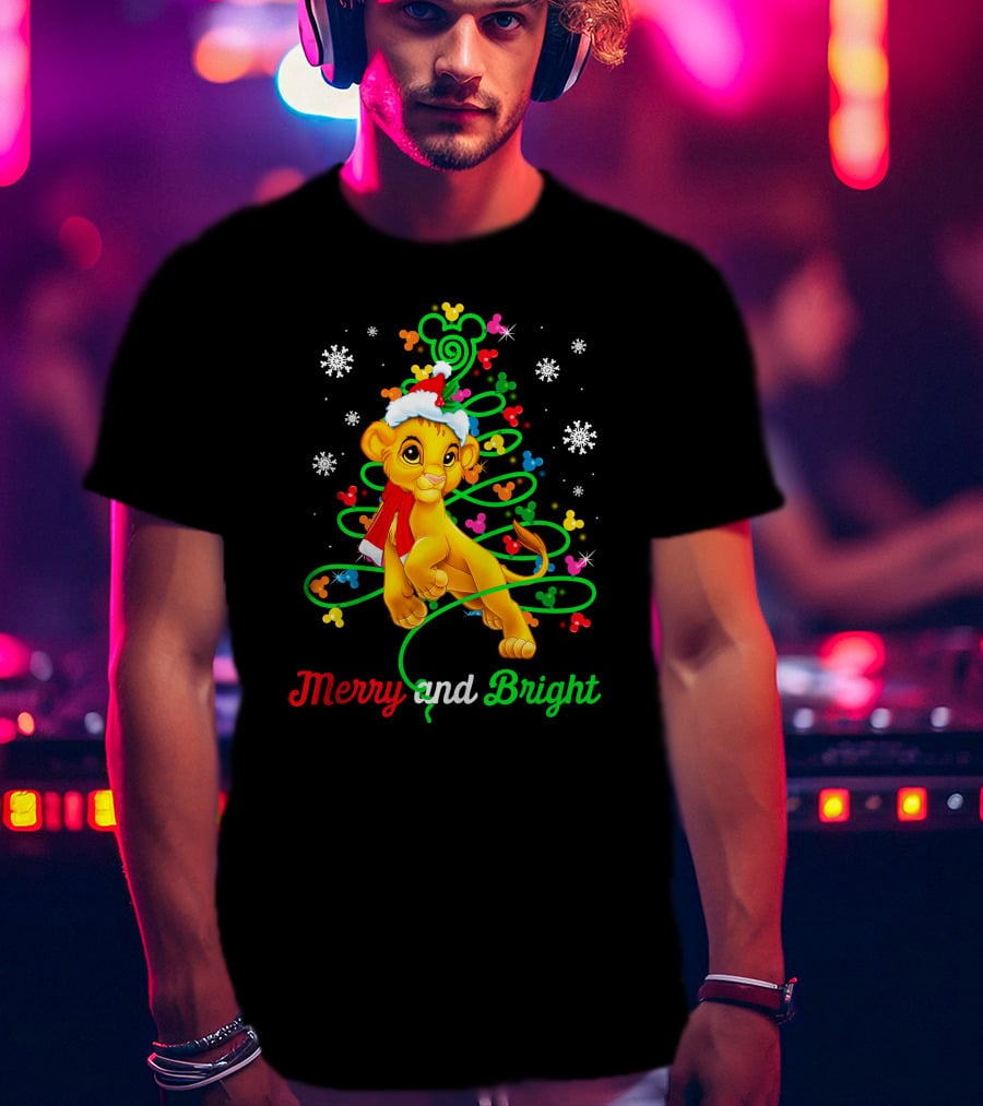 Merry And Bright Simba Christmas Snowflakes Santa Hat T-Shirt