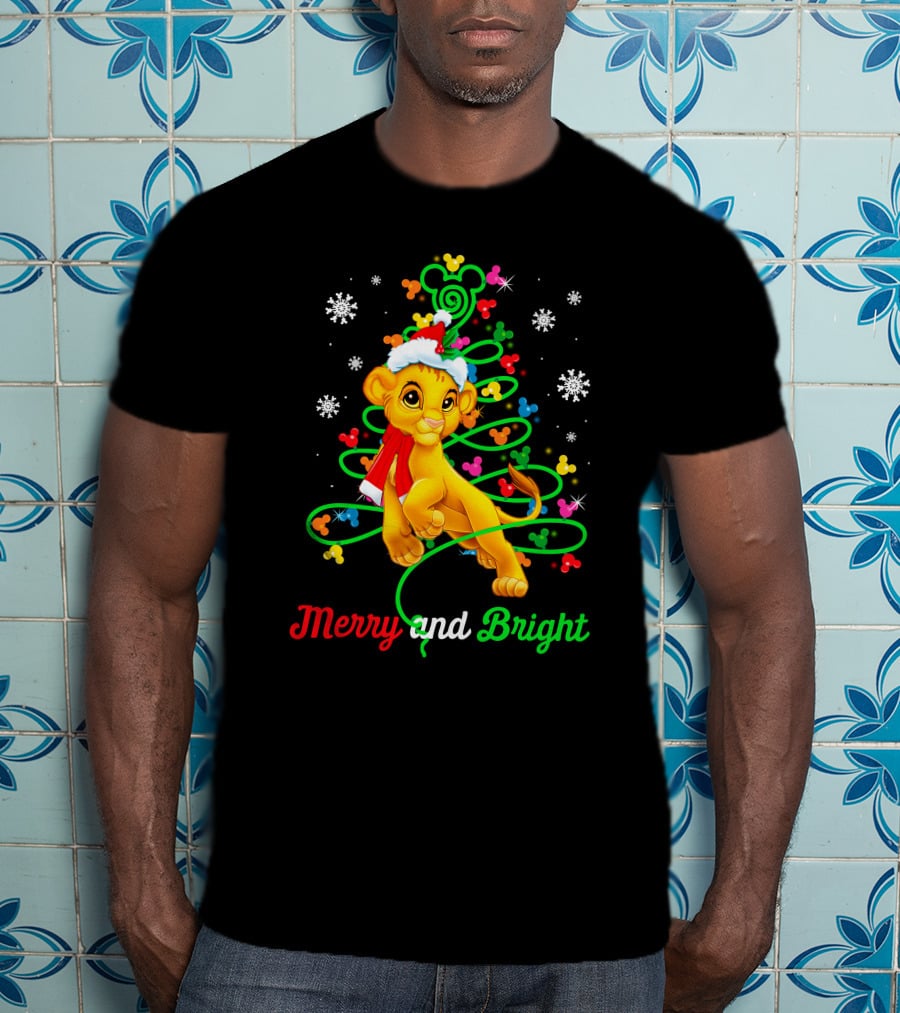 Merry And Bright Simba Christmas Snowflakes Santa Hat T-Shirt