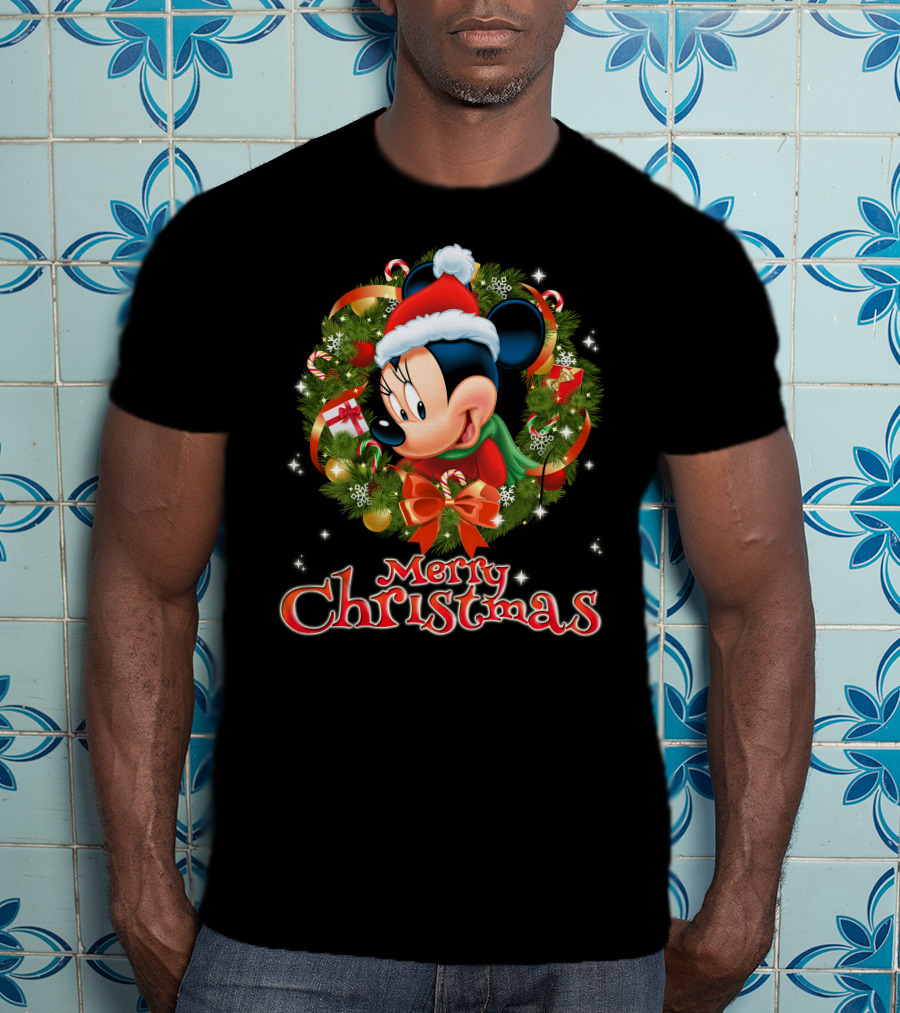 Minnie Mouse Merry Christmas Wreath Santa Hat Holiday Decor T-Shirt