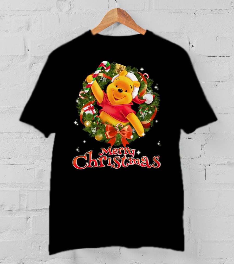 Merry Christmas Pooh Bear Wreath Candy Cane Santa Hat T-Shirt