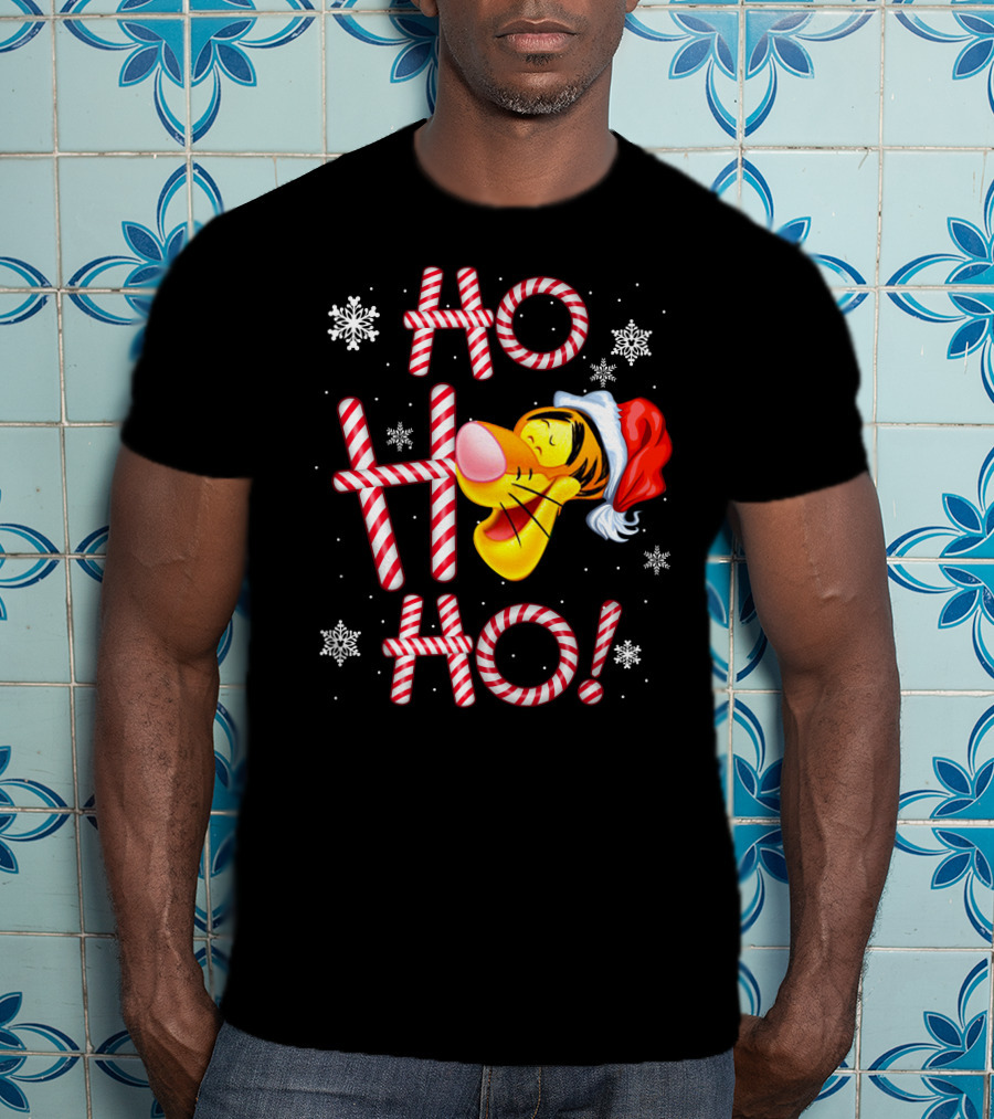Tigger Ho Ho Ho Santa Hat Candy Cane Snowflakes T-Shirt