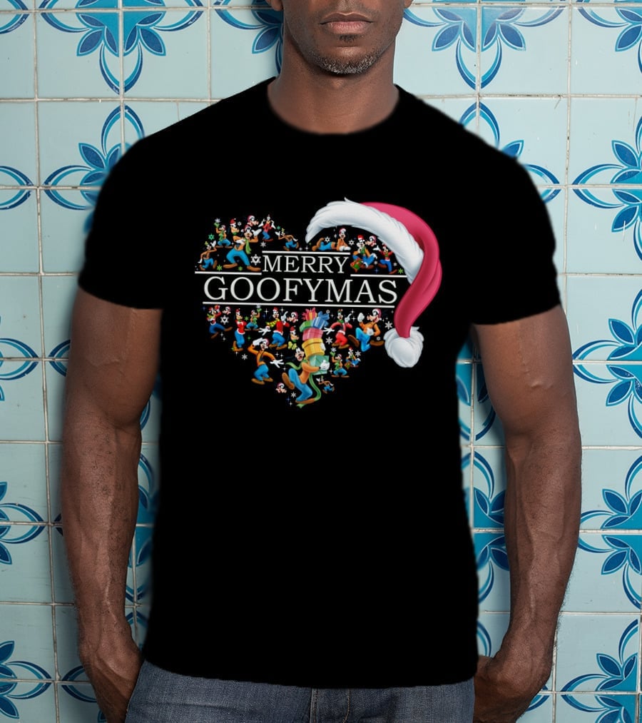 Merry Goofymas Santa Hat Heart Design With Goofy Characters T-Shirt