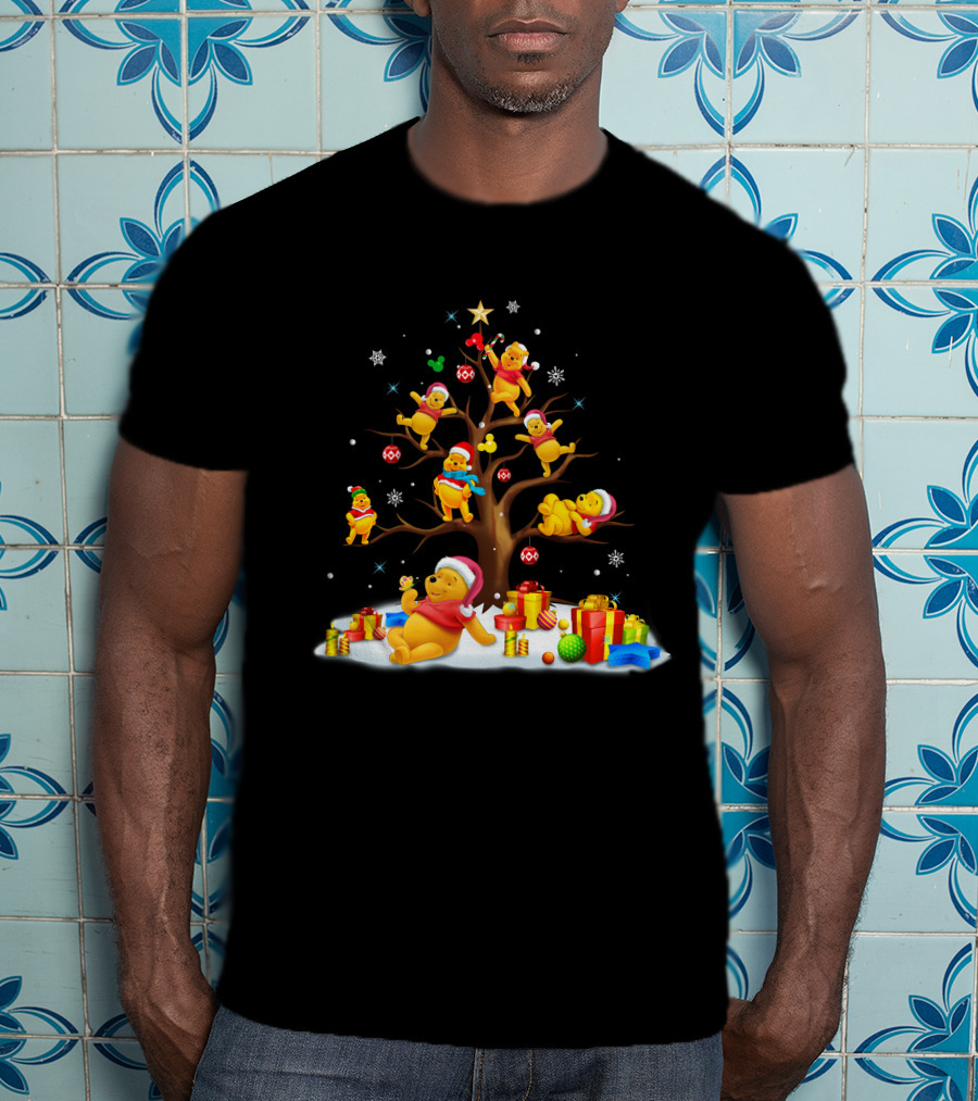 Pooh Bear Christmas Tree With Santa Hat And Presents T-Shirt
