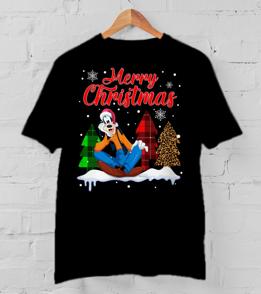 Merry Christmas Goofy With Plaid And Leopard Trees Snowflakes T-Shirt