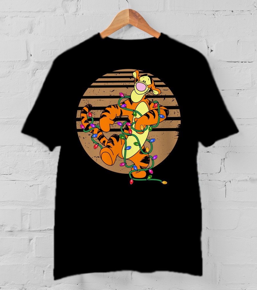 Tigger Wrapped In Christmas Lights Circle T-Shirt