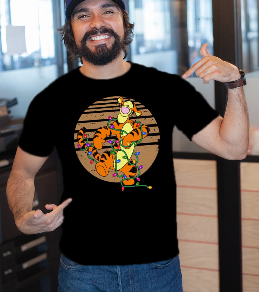 Tigger Wrapped In Christmas Lights Circle T-Shirt