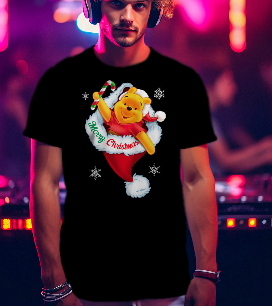 Winnie The Pooh Merry Christmas Santa Hat Candy Cane T-Shirt