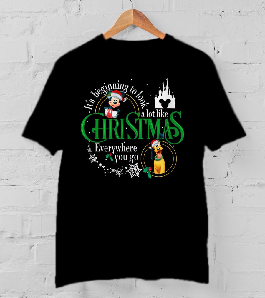 It's Beginning To Look A Lot Like Christmas Mickey And Pluto Everywhere You Go T-Shirt