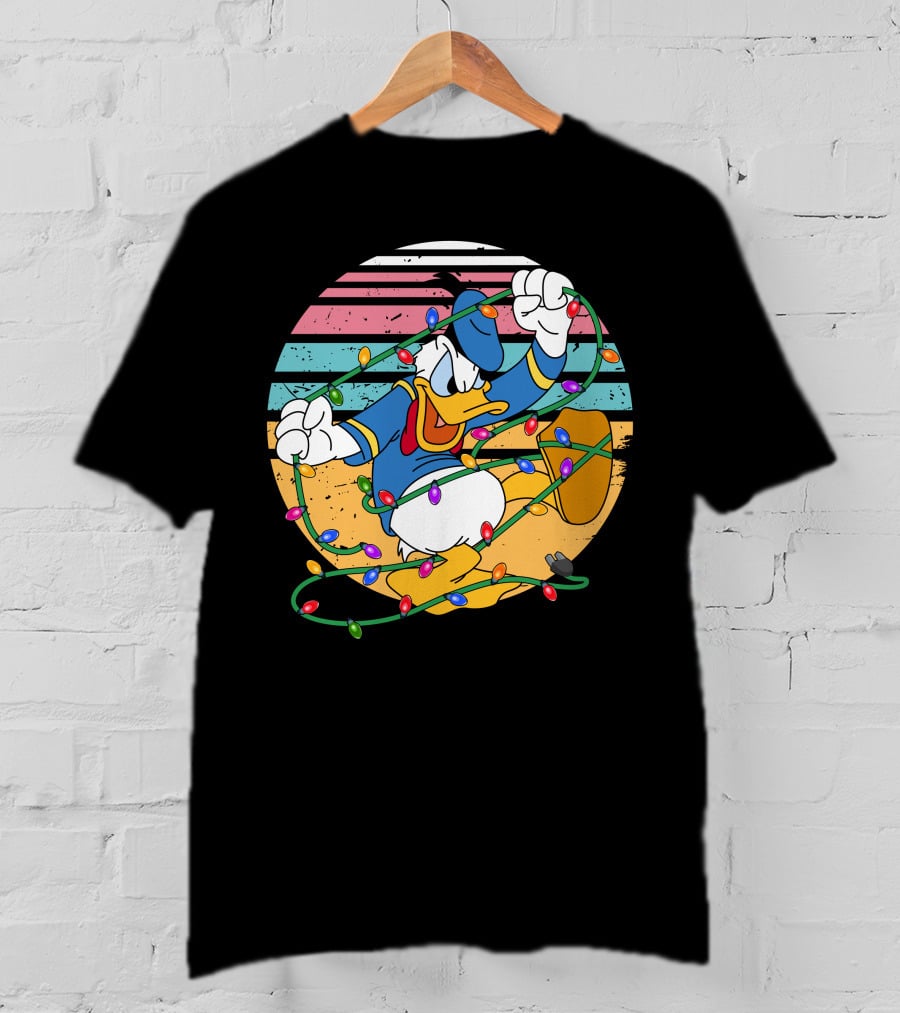 Donald Duck Tangled In Christmas Lights Vintage Style T-Shirt