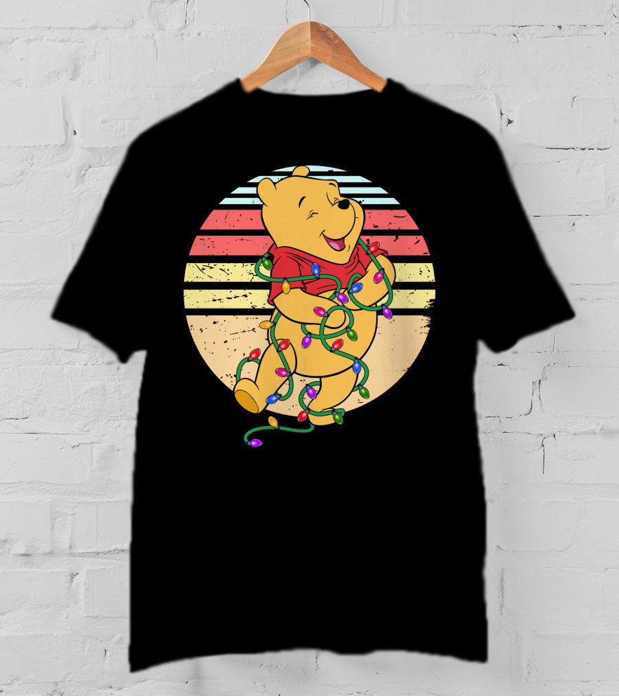 Winnie The Pooh Retro Christmas Lights Vintage Style T-Shirt
