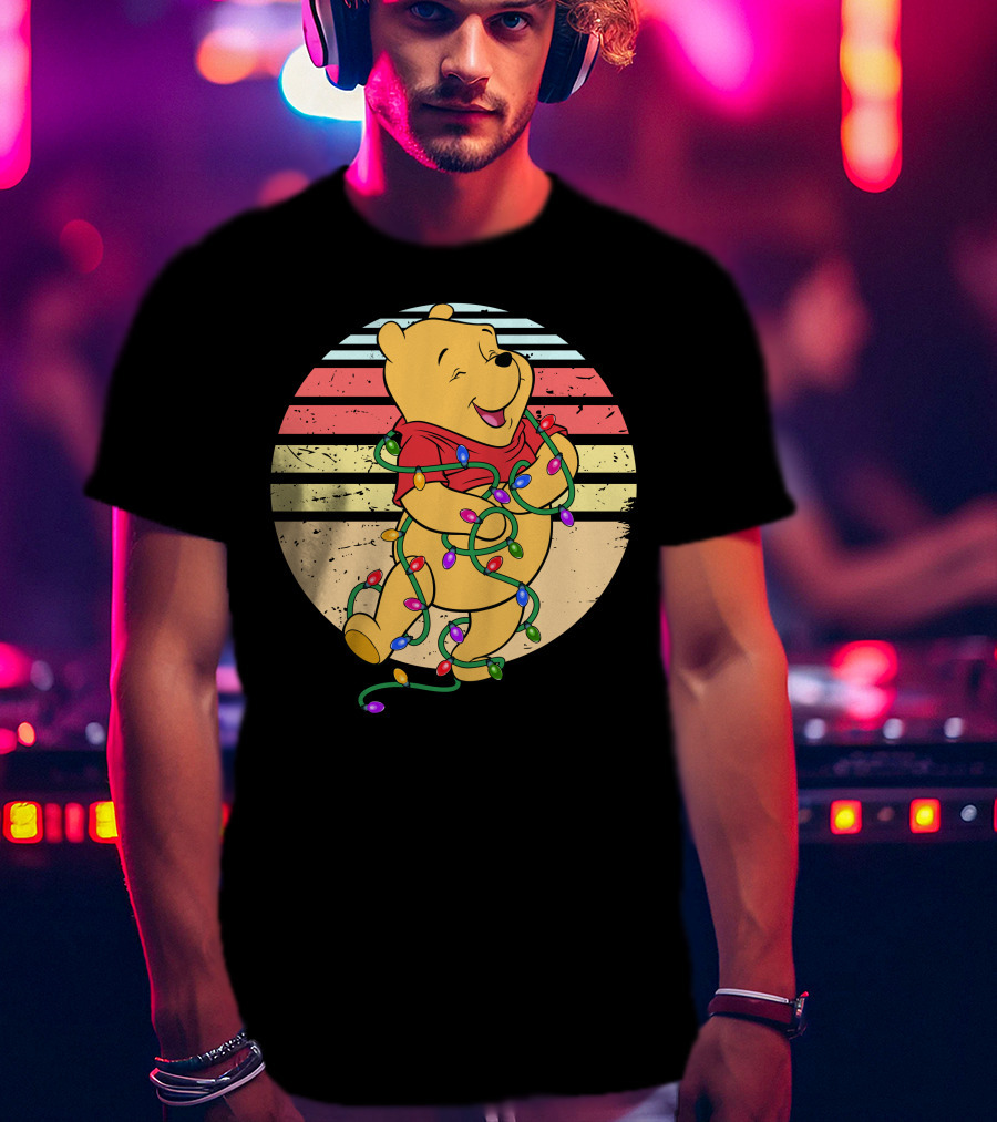 Winnie The Pooh Retro Christmas Lights Vintage Style T-Shirt
