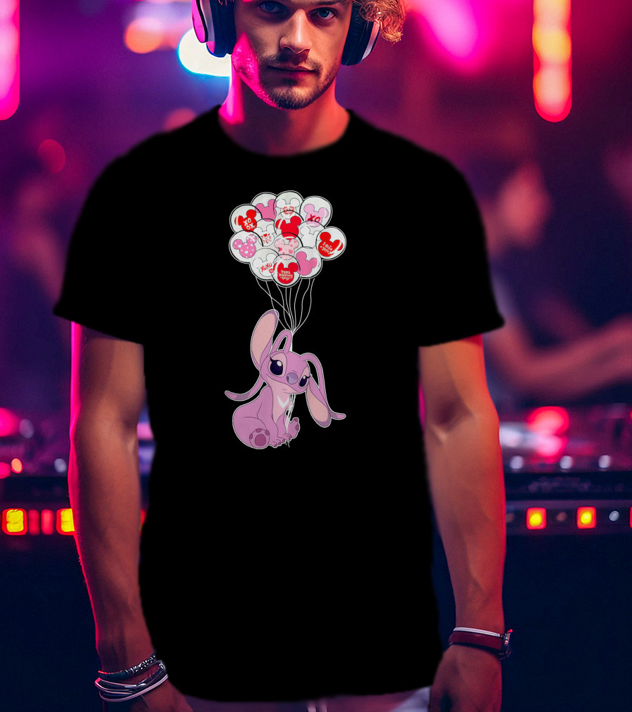 Angel Valentine's Day Balloons And Hearts T-Shirt