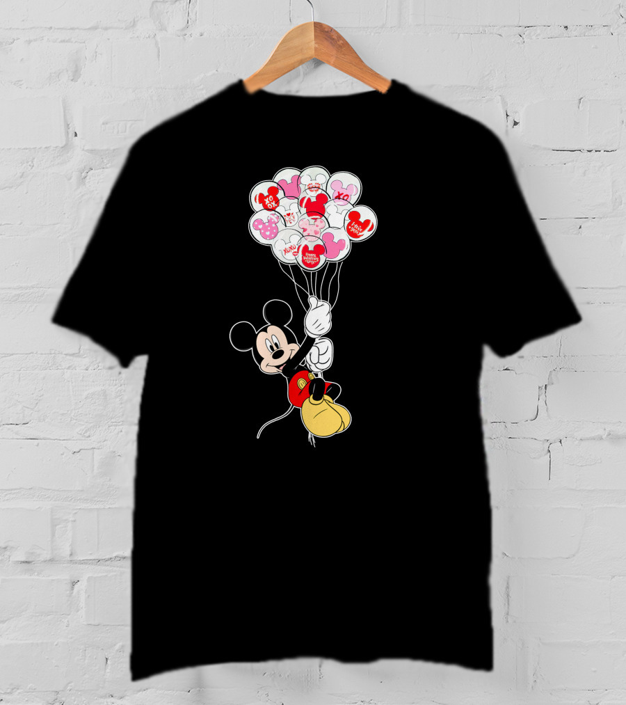 Mickey Mouse Holding Heart Balloons With Xo Love Messages T-Shirt