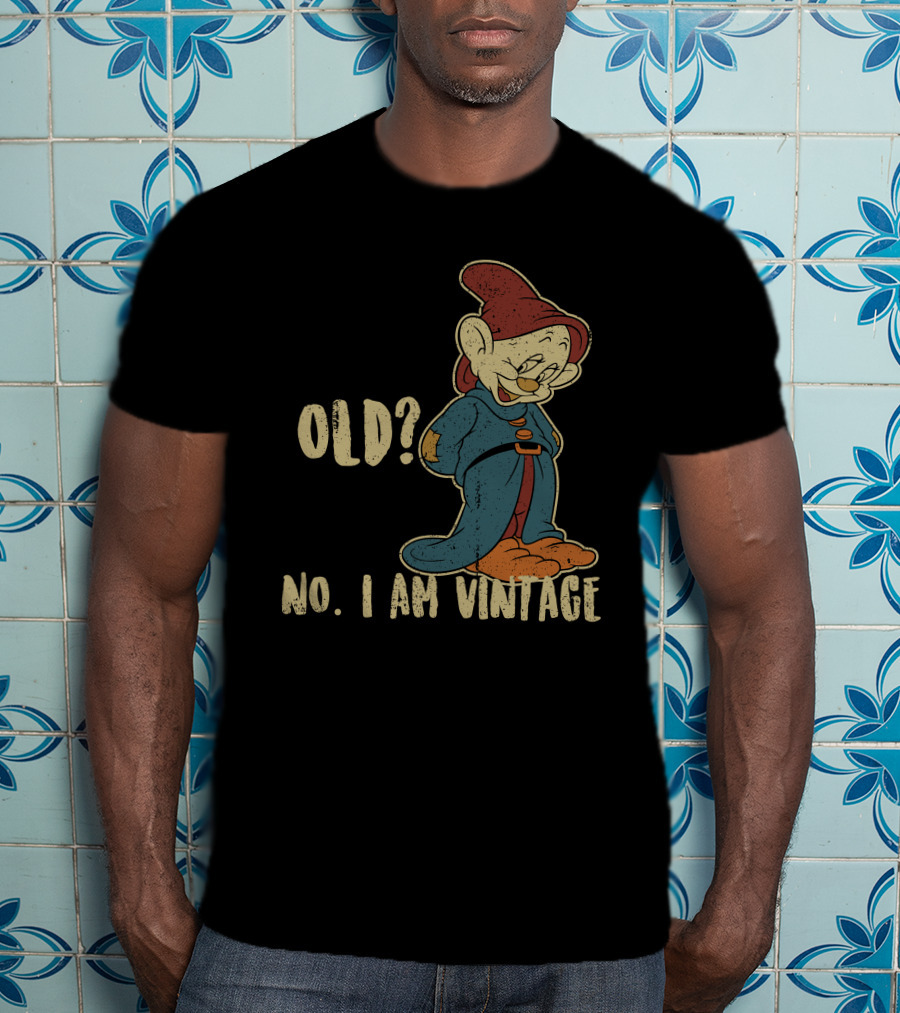 Dopey Old No I Am Vintage T-Shirt